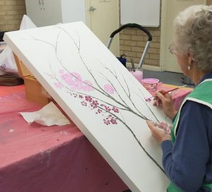 Old lady artist